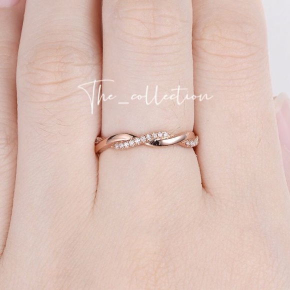 ROSE GOLD INFINITY DIAMOND RING - Picture 3 of 4